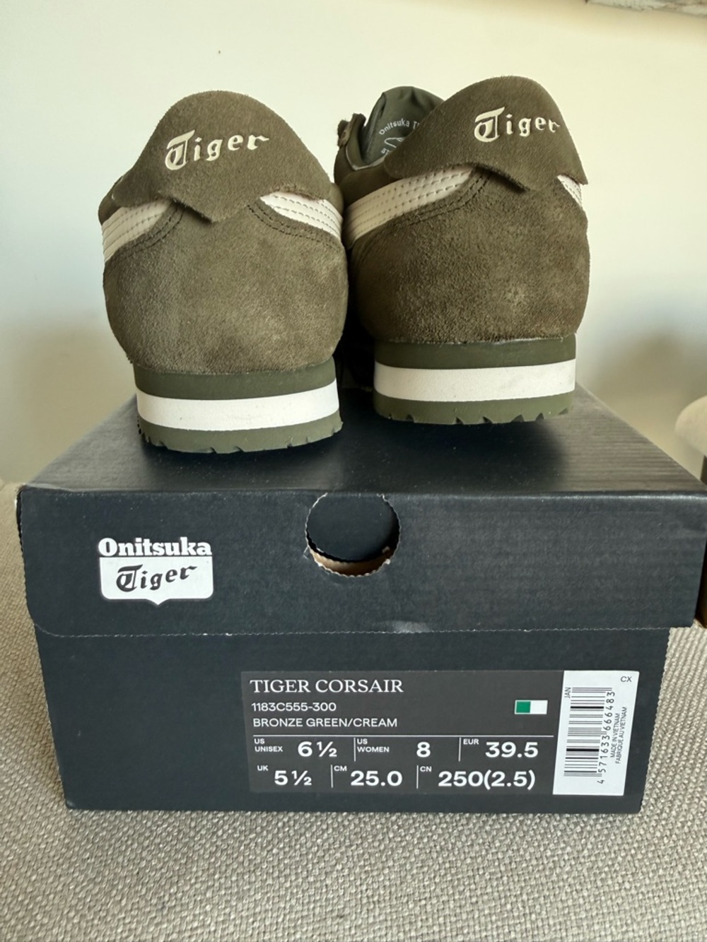 Onitsuka Tiger: Tiger Corsair in Bronze Green/Cream - Picture 4 of 5
